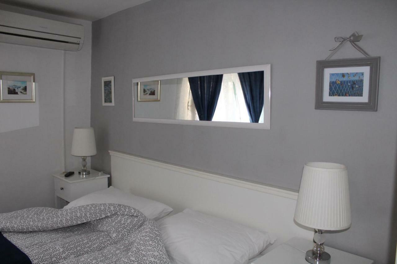 Karmelita'S Place -Studio Šibenik Esterno foto